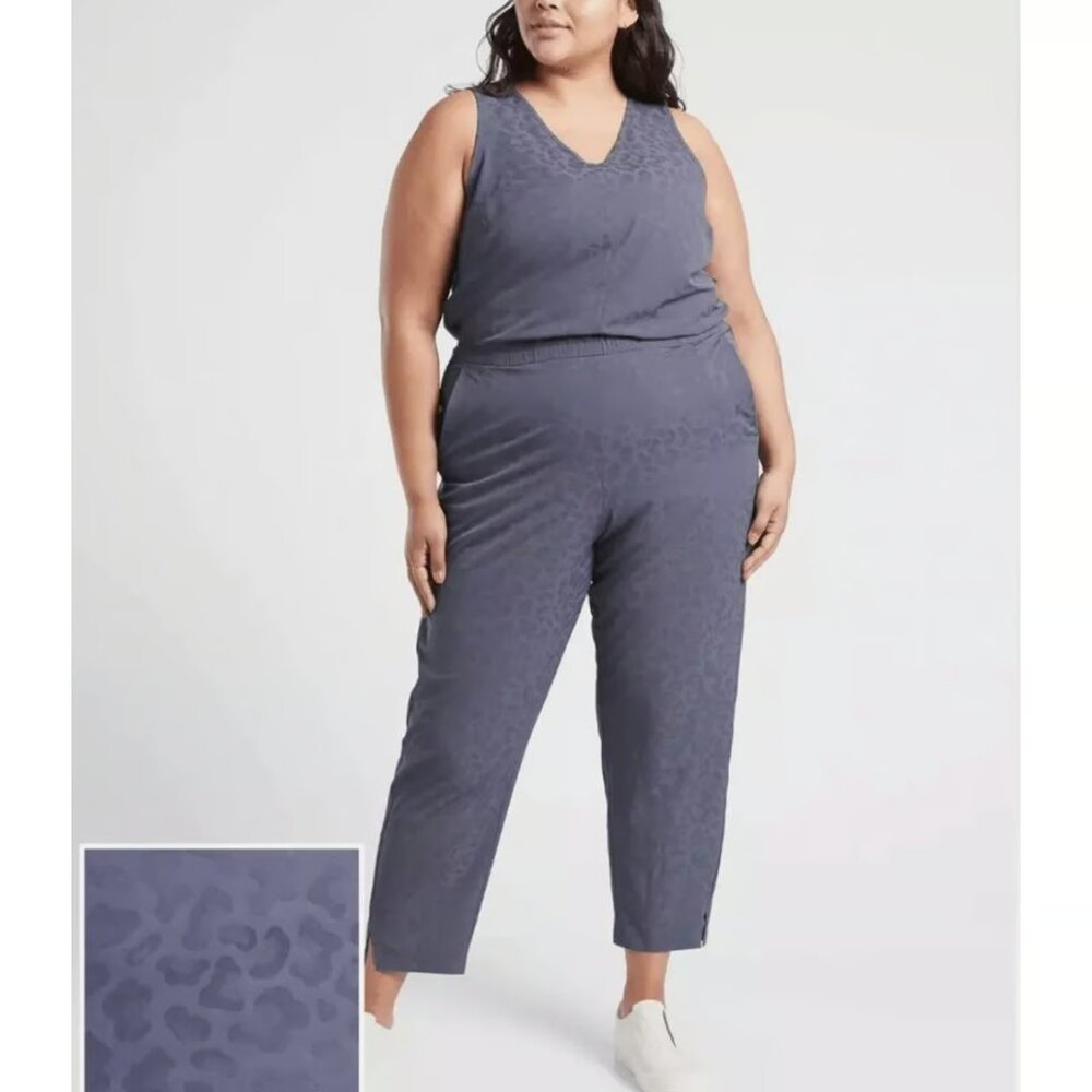 Athleta Brooklyn Textured Jumpsuit | Size 24 | NWT | Lightweight Semi-Fitted One